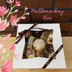 Mothers Day Dessert Box